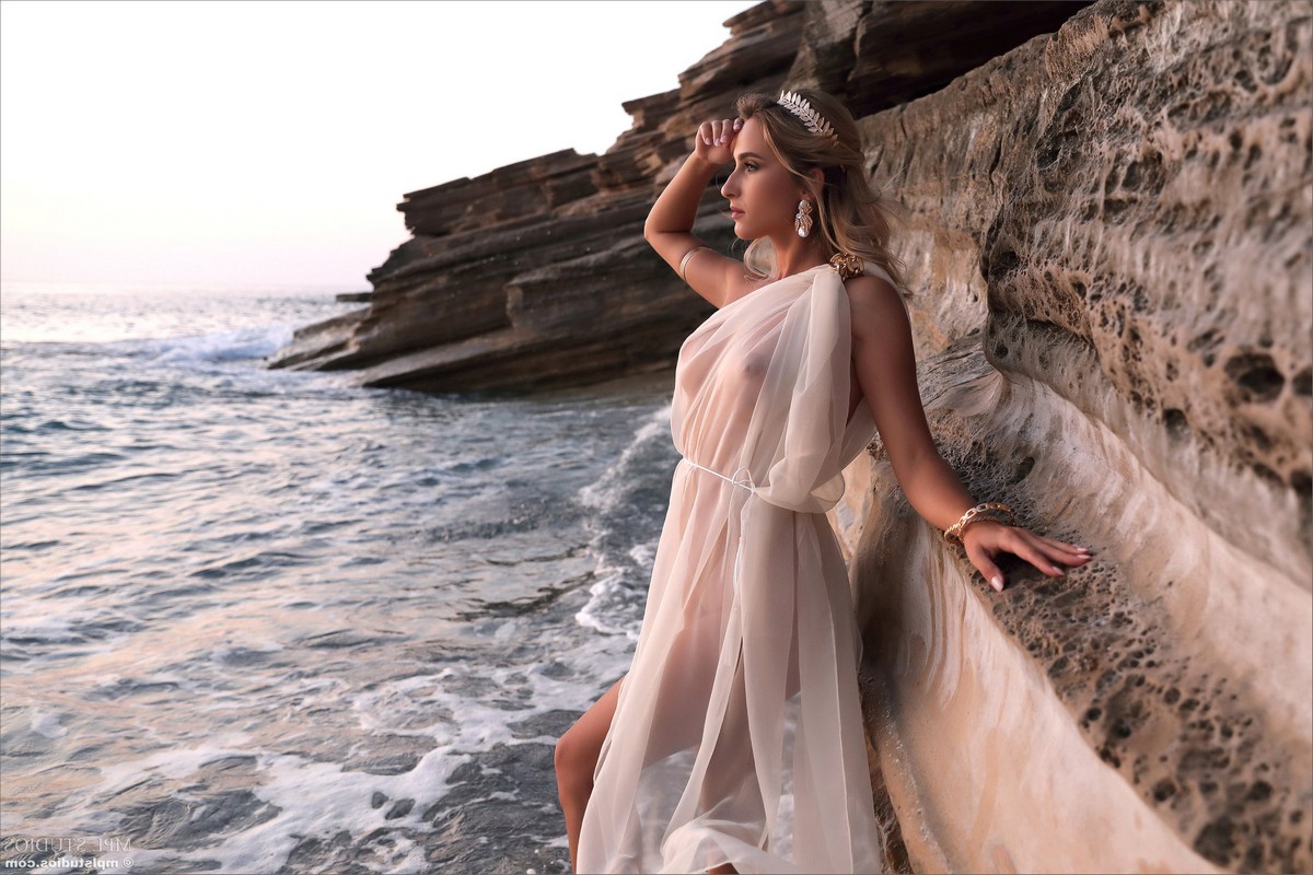 La unión sexual entre el hombre y la mujer está desarrolLadapara esta sublimación de la vida